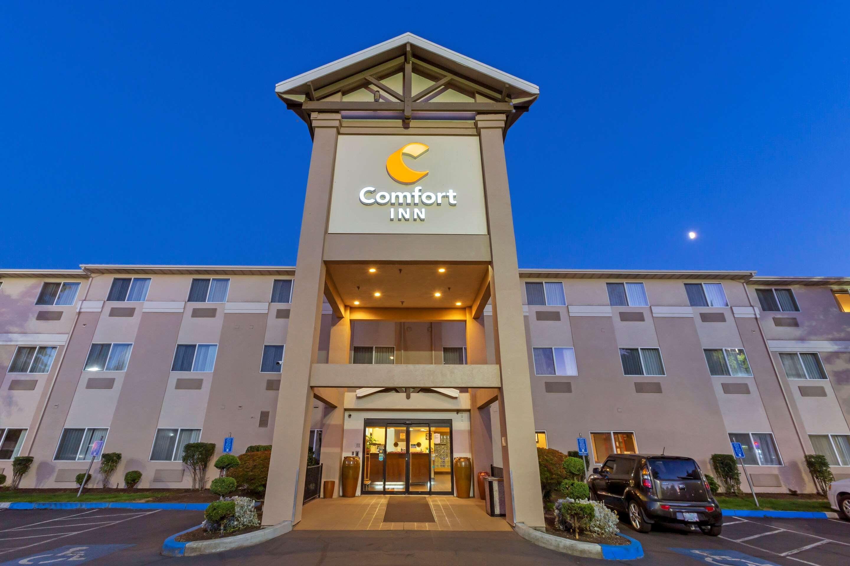 Comfort Inn Medford South Exterior photo